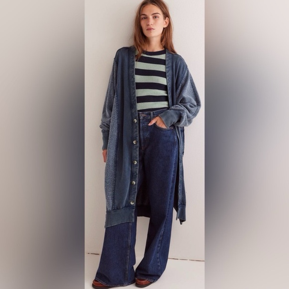 Free People We The Free Dreamy Blue Cardi - Picture 4 of 9